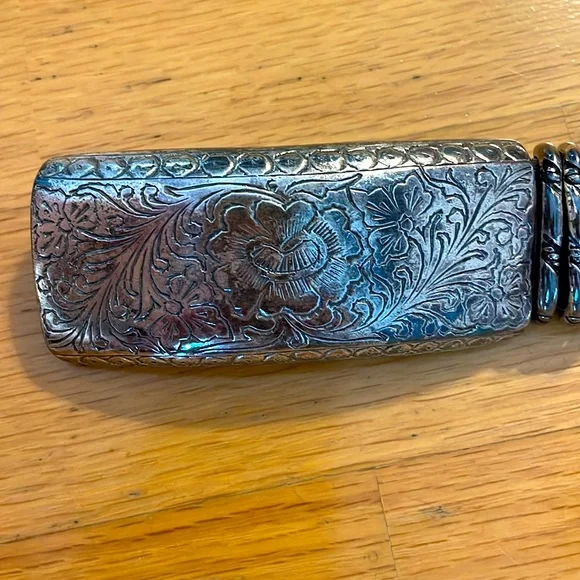 VTG Patricia Green Details Leather Belt Black Etched Buckle Medium Made IN USA - Picture 4 of 9